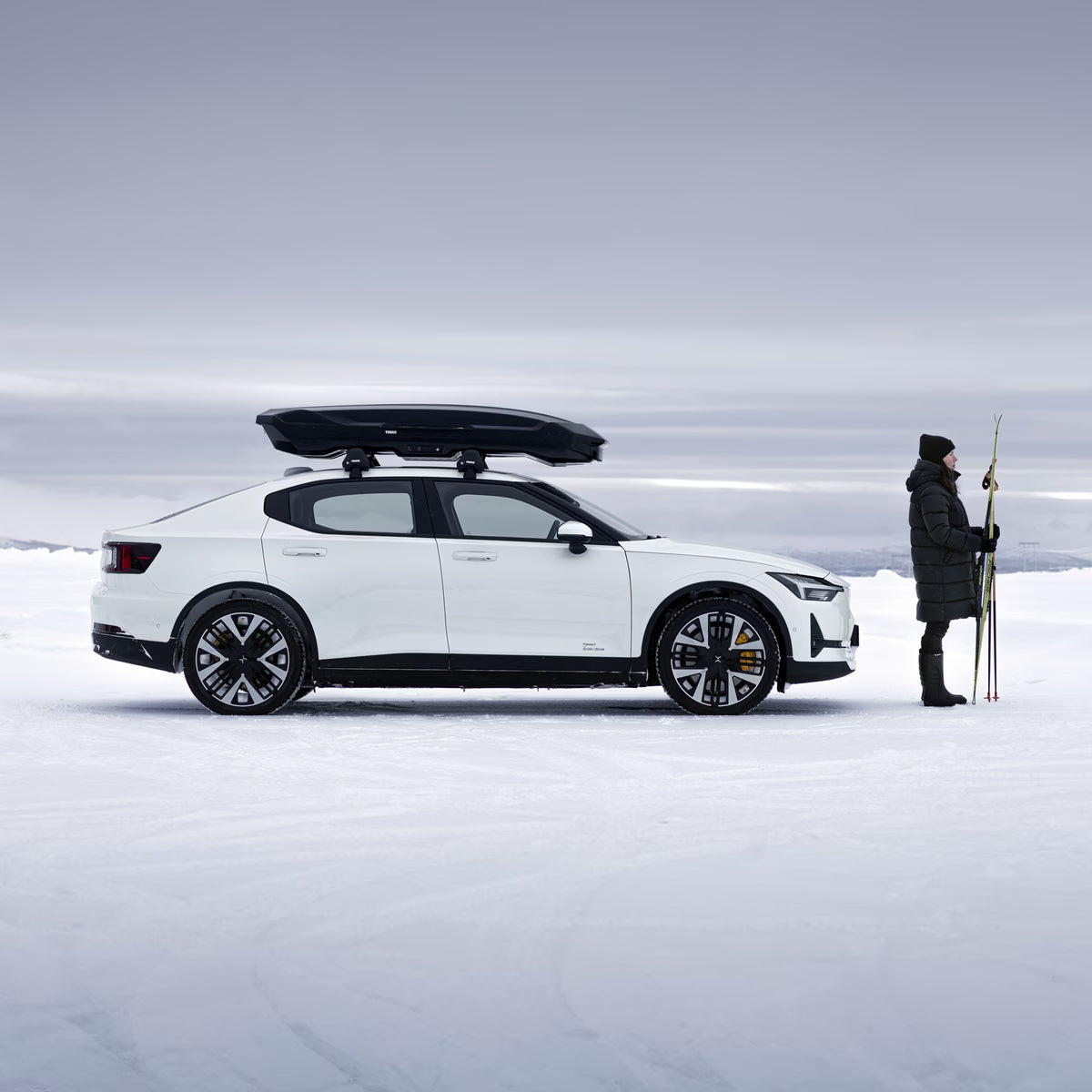 Thule Motion 3 L Low | Black Glossy